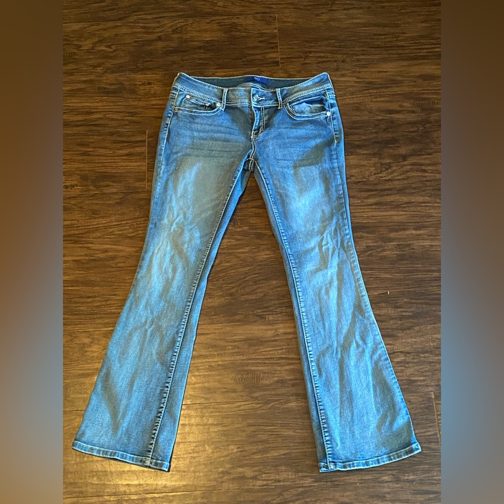 Apt. 9 Light Blue Flare Women's Jeans